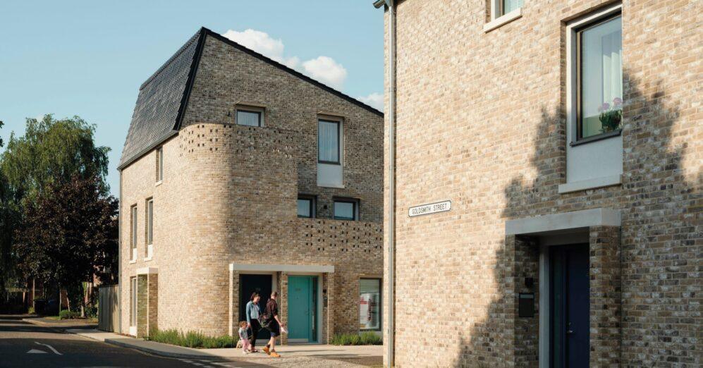 How to Build a Passivhaus: Good Practice Guide